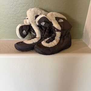 The North Face Women’s Winter Boots- Brown and Cream